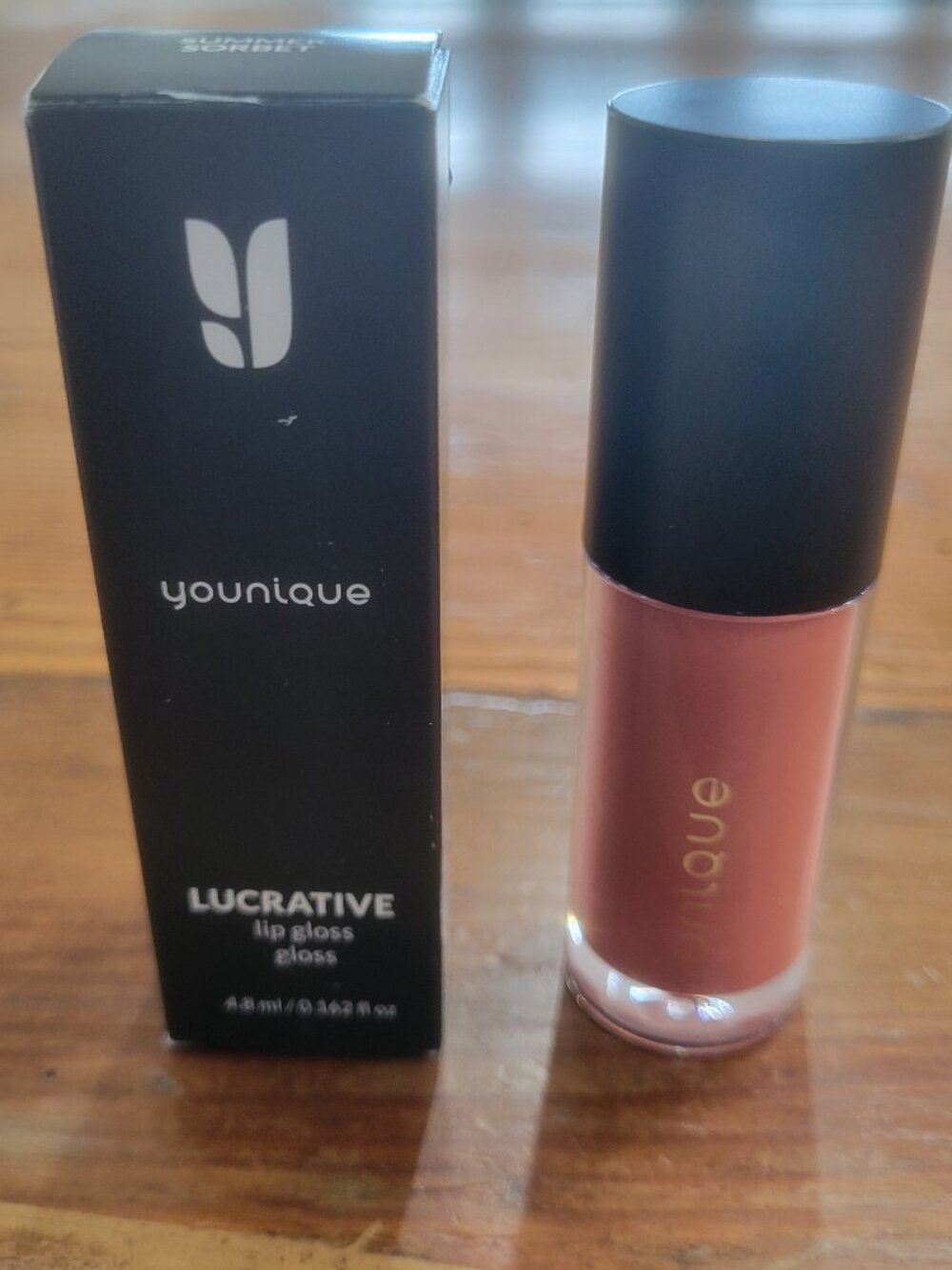 Younique Lucrative Lip Gloss Summer Sorbet 0.162 fl oz New in Box
